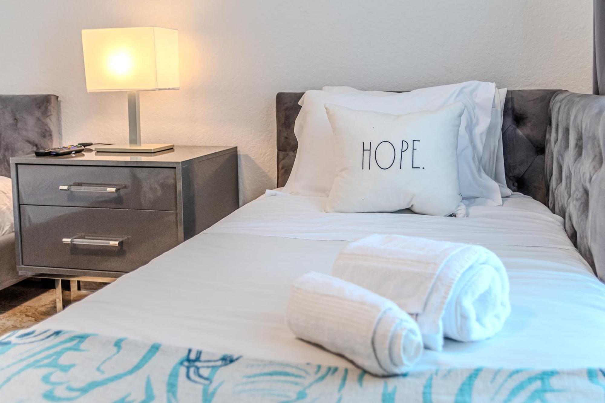 Apartment 3 Bedroom In Tuscana Resort , 15" From Disney Kissimmee Esterno foto