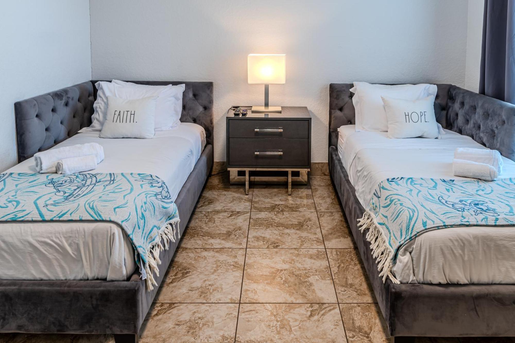 Apartment 3 Bedroom In Tuscana Resort , 15" From Disney Kissimmee Esterno foto
