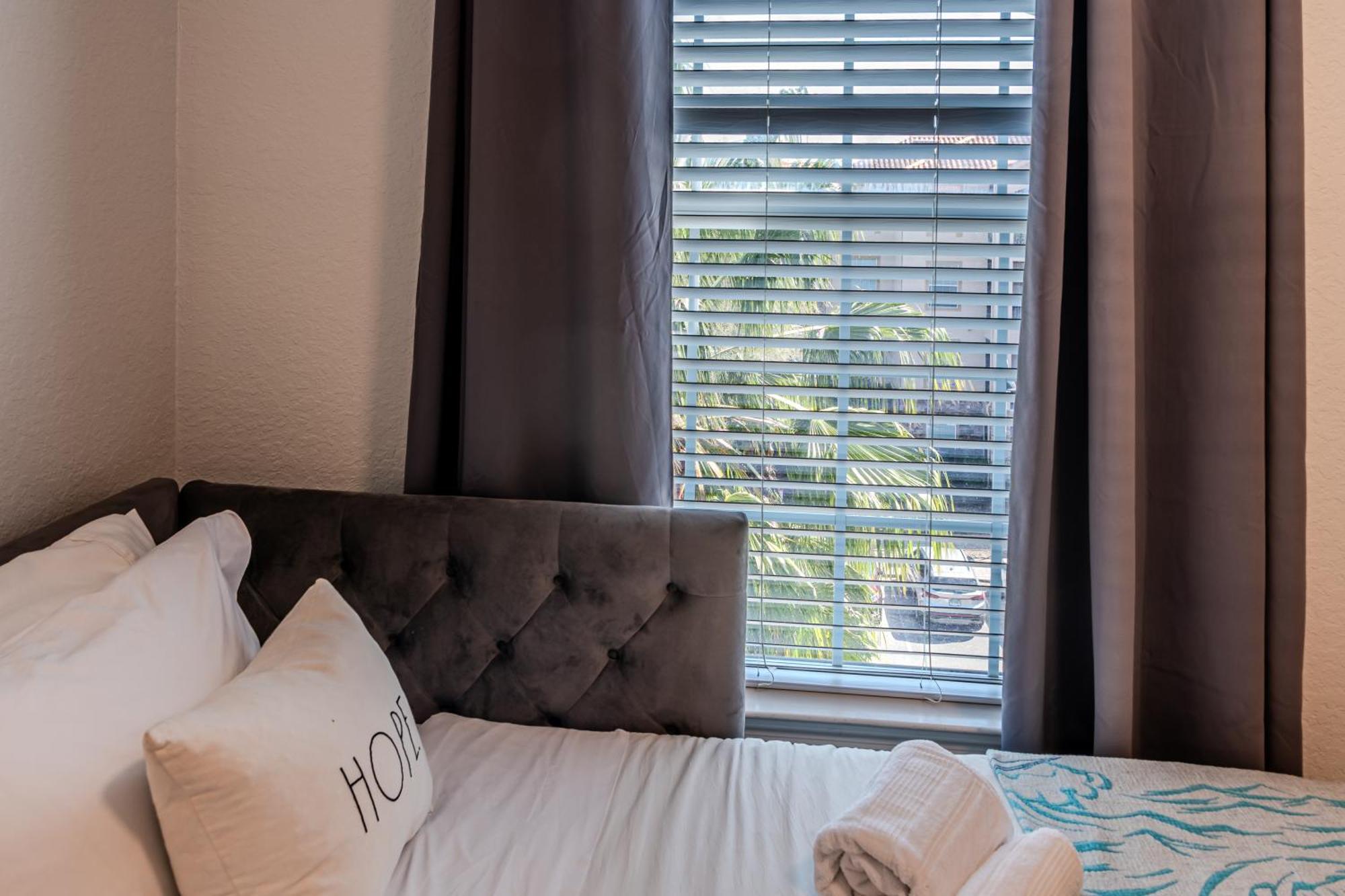 Apartment 3 Bedroom In Tuscana Resort , 15" From Disney Kissimmee Esterno foto